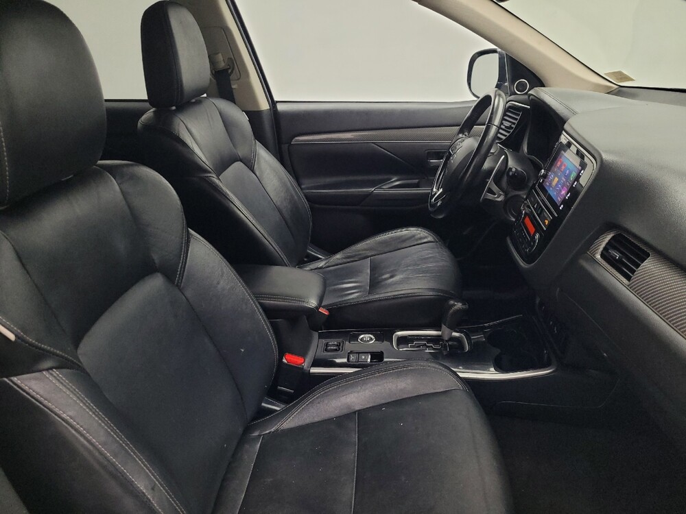 2019 Mitsubishi Outlander in Memphis, TN 38115 - 18145017 21