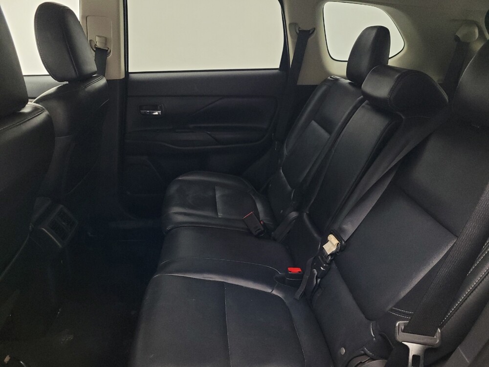2019 Mitsubishi Outlander in Memphis, TN 38115 - 18145017 18