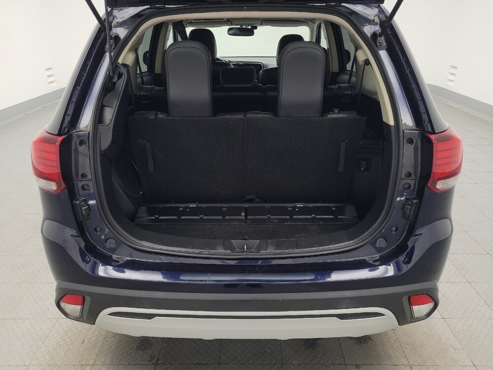2019 Mitsubishi Outlander in Memphis, TN 38115 - 18145017 29