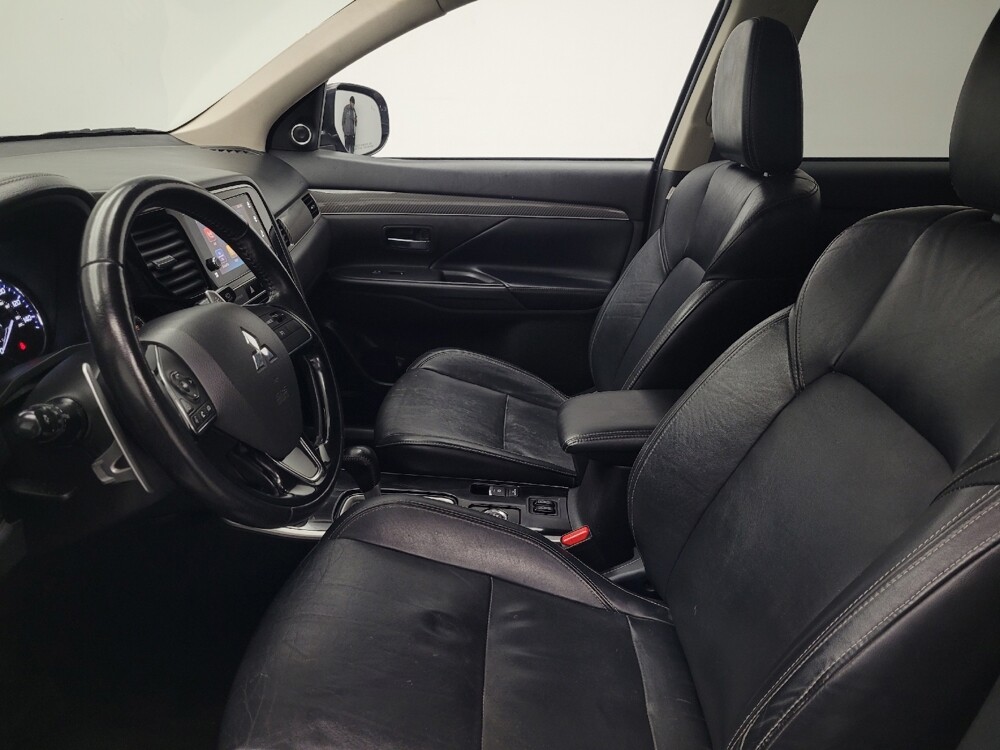 2019 Mitsubishi Outlander in Memphis, TN 38115 - 18145017 17
