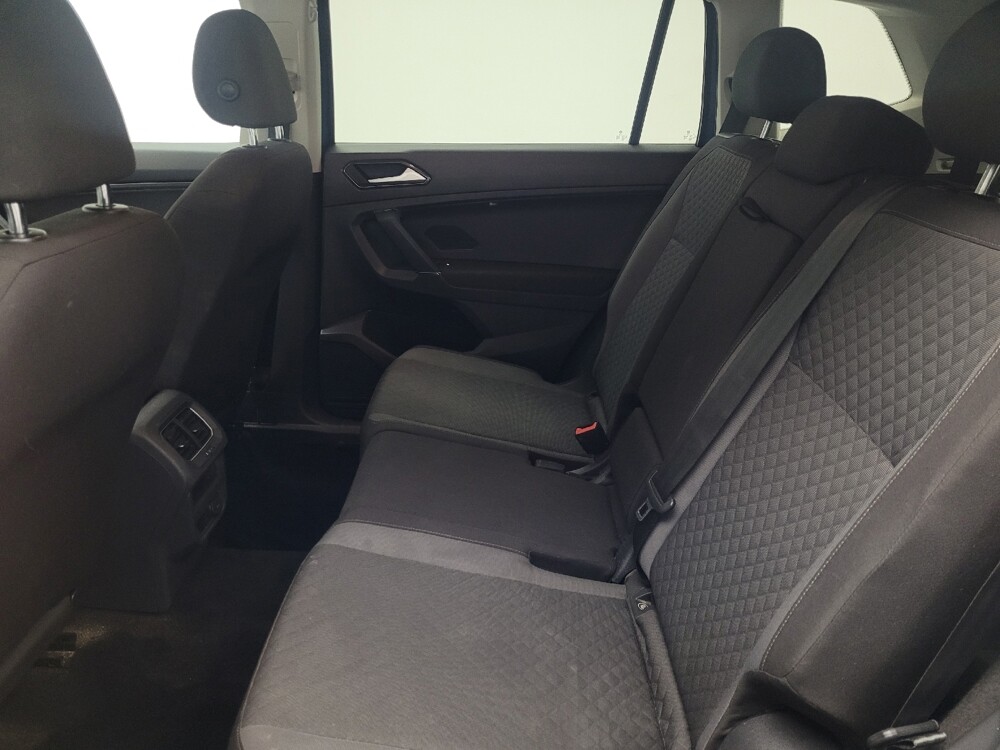 2018 Volkswagen Tiguan in Memphis, TN 38115 - 18145018 18