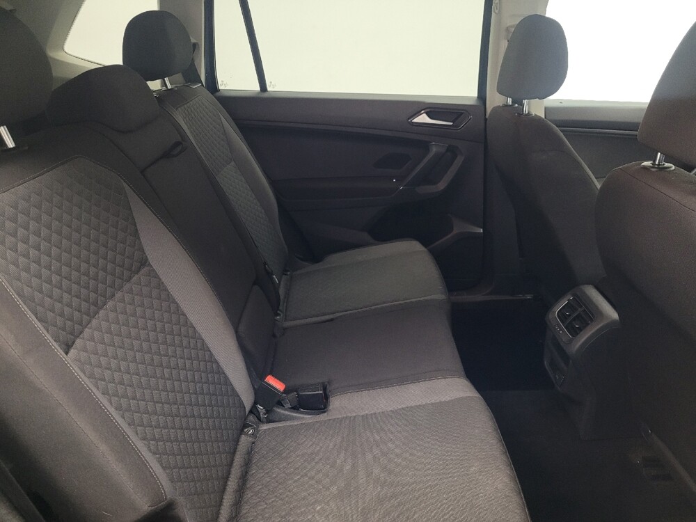 2018 Volkswagen Tiguan in Memphis, TN 38115 - 18145018 19