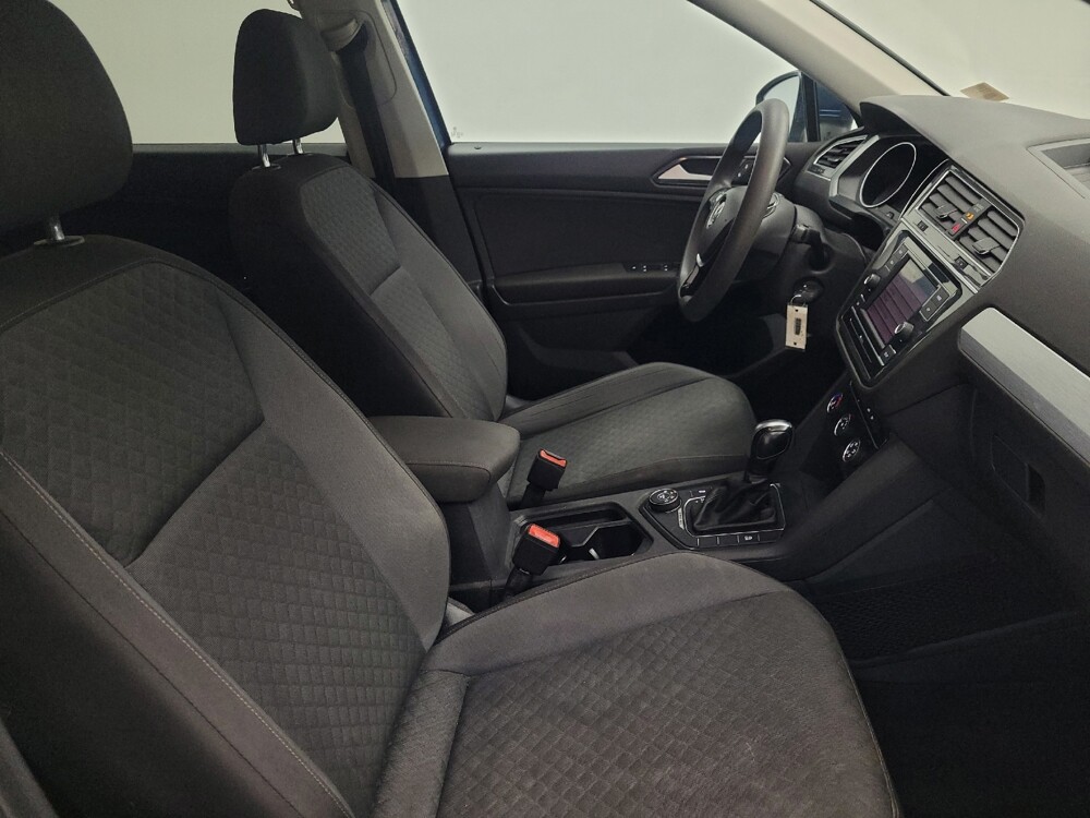 2018 Volkswagen Tiguan in Memphis, TN 38115 - 18145018 21
