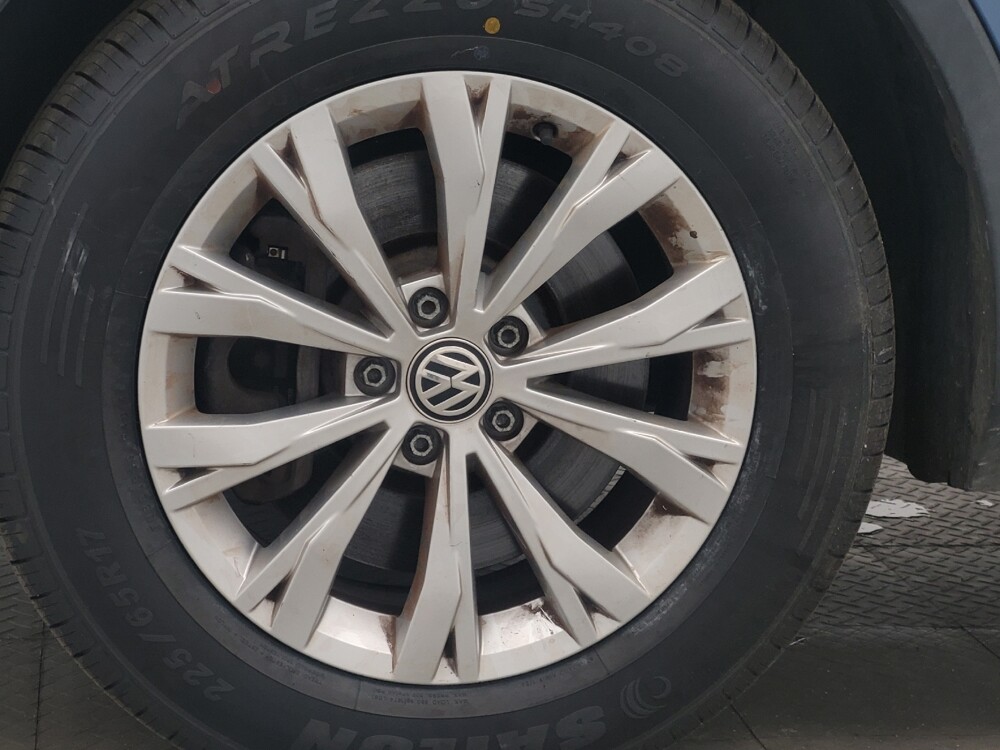 2018 Volkswagen Tiguan in Memphis, TN 38115 - 18145018 31