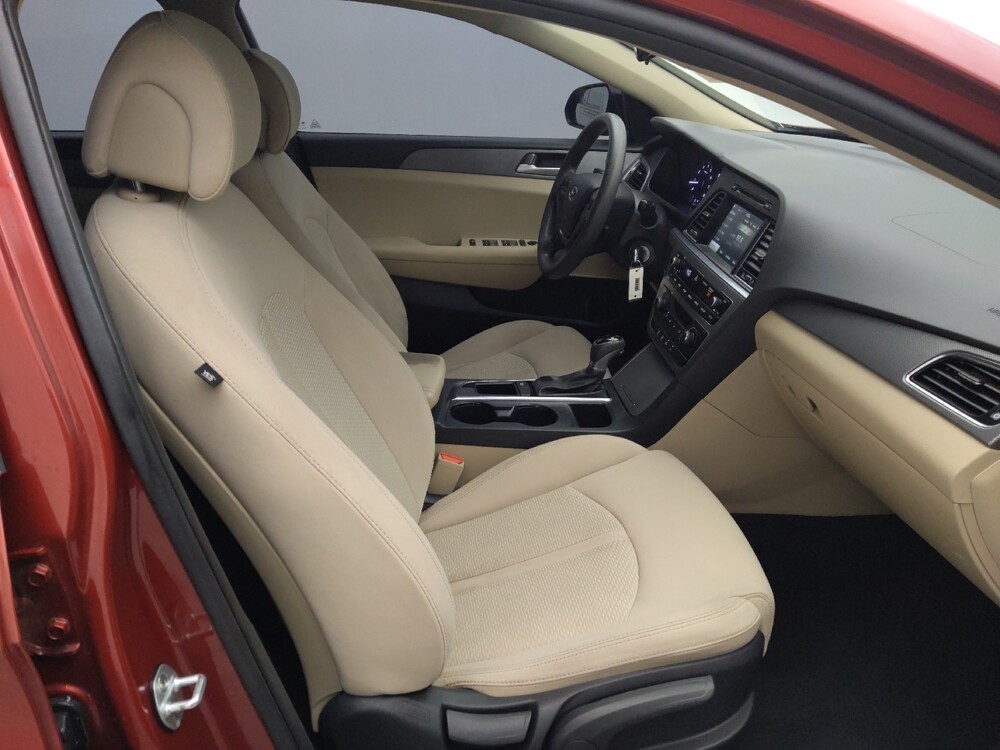 2016 Hyundai Sonata in Live Oak, TX 78233 - 18145020 21
