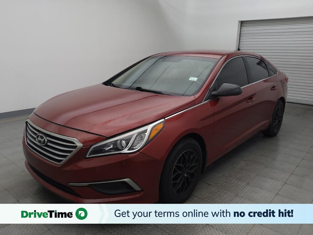 2016 Hyundai Sonata in Live Oak, TX 78233 - 18145020
