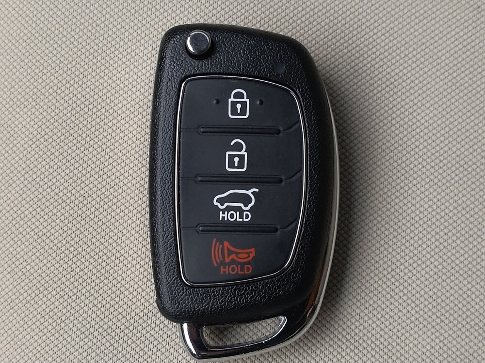 2016 Hyundai Sonata in Live Oak, TX 78233 - 18145020 32