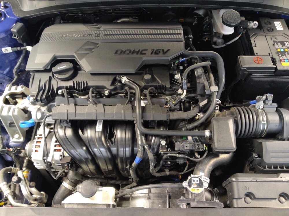 2025 Hyundai Elantra in Houston, TX 77060 - 18145027 30