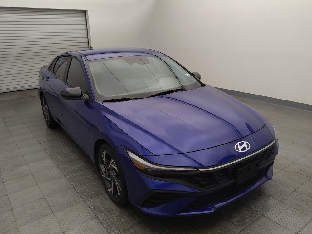 2025 Hyundai Elantra in Houston, TX 77060 - 18145027 13