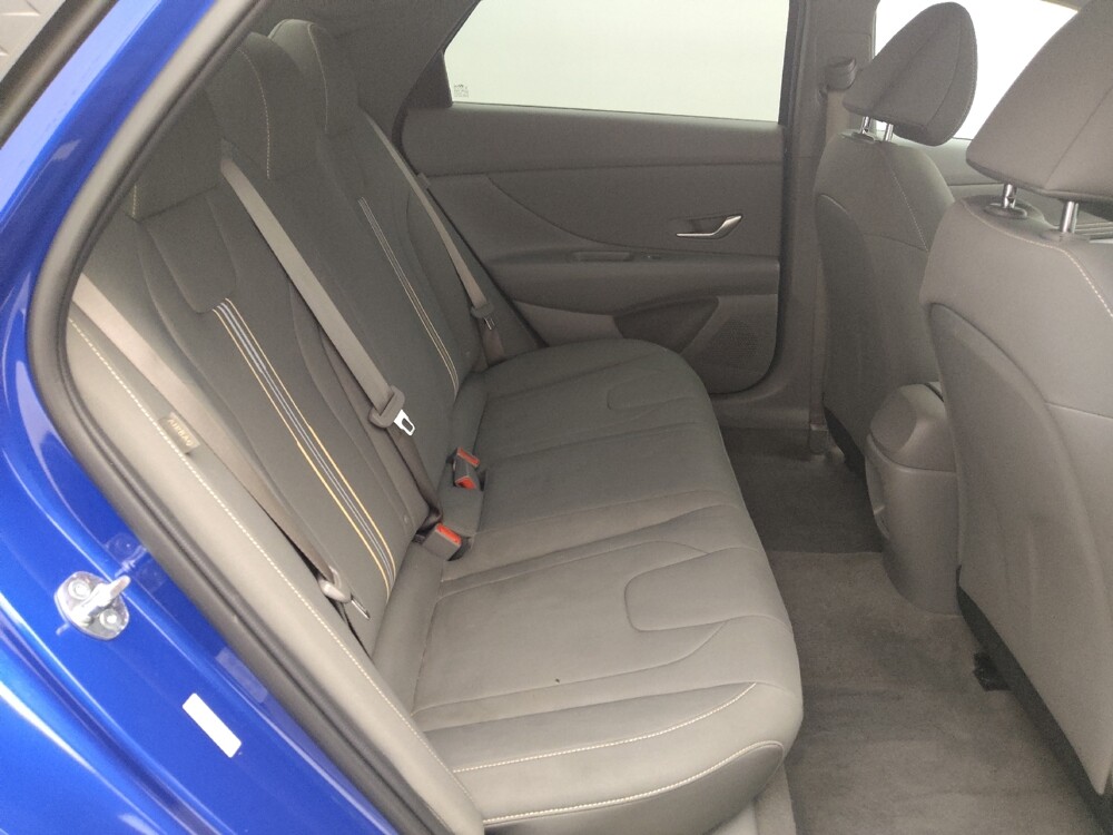 2025 Hyundai Elantra in Houston, TX 77060 - 18145027 19