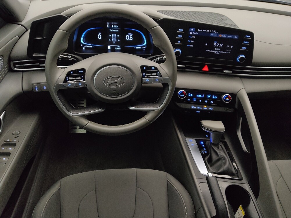 2025 Hyundai Elantra in Houston, TX 77060 - 18145027 22