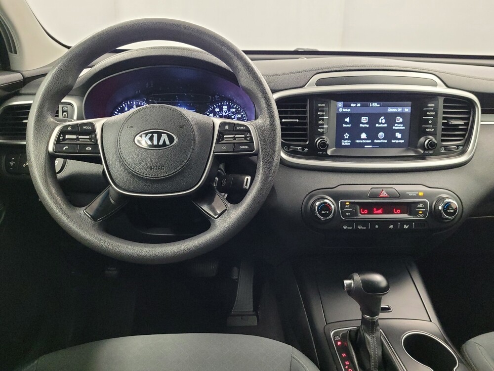 2019 Kia Sorento in Houston, TX 77060 - 18145029 22