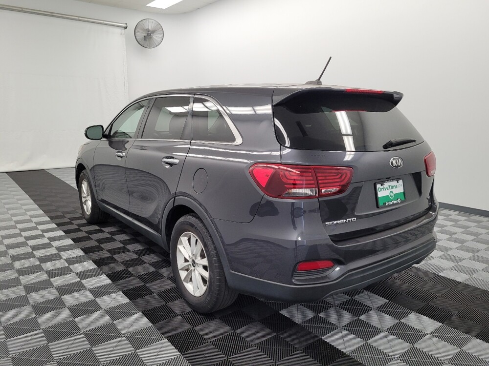 2019 Kia Sorento in Houston, TX 77060 - 18145029 5