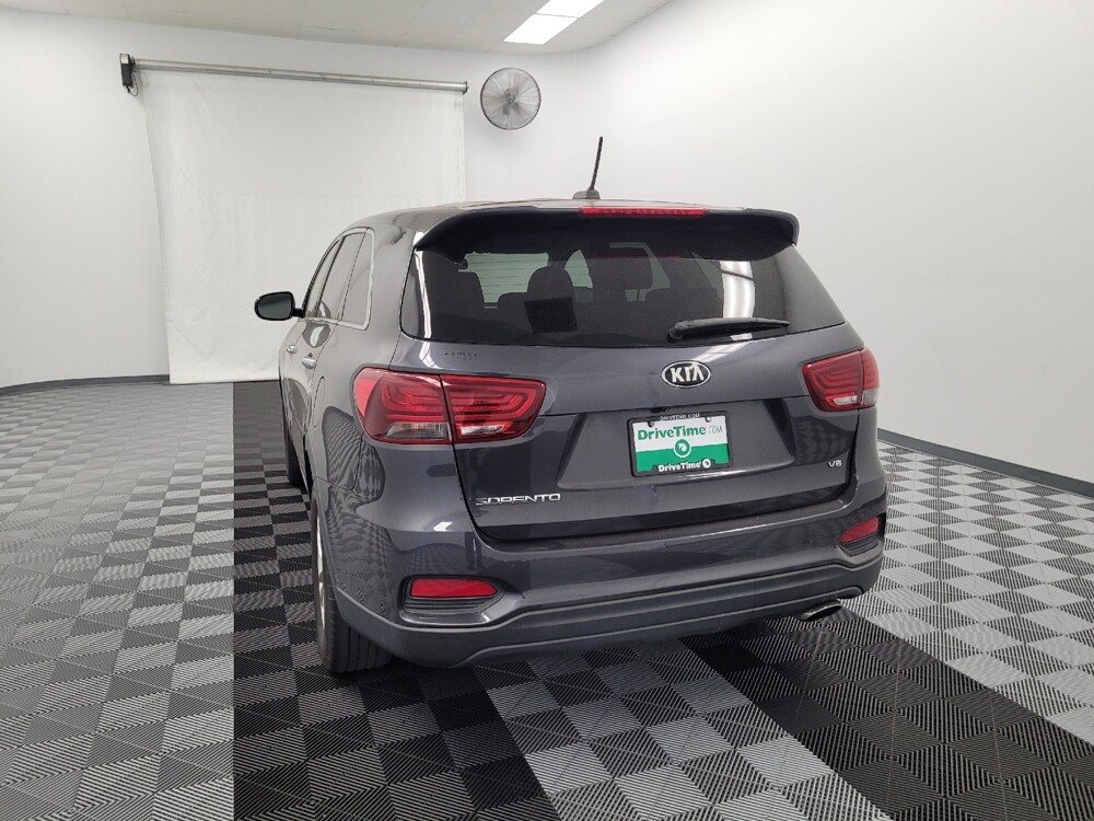2019 Kia Sorento in Houston, TX 77060 - 18145029 6