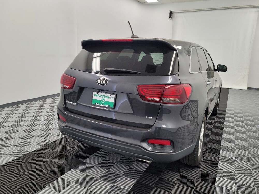 2019 Kia Sorento in Houston, TX 77060 - 18145029 7