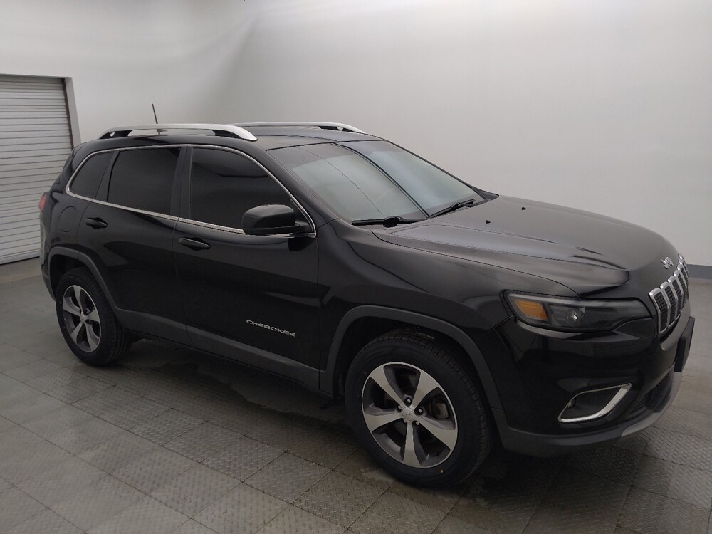 2019 Jeep Cherokee in Houston, TX 77074 - 18145031 11