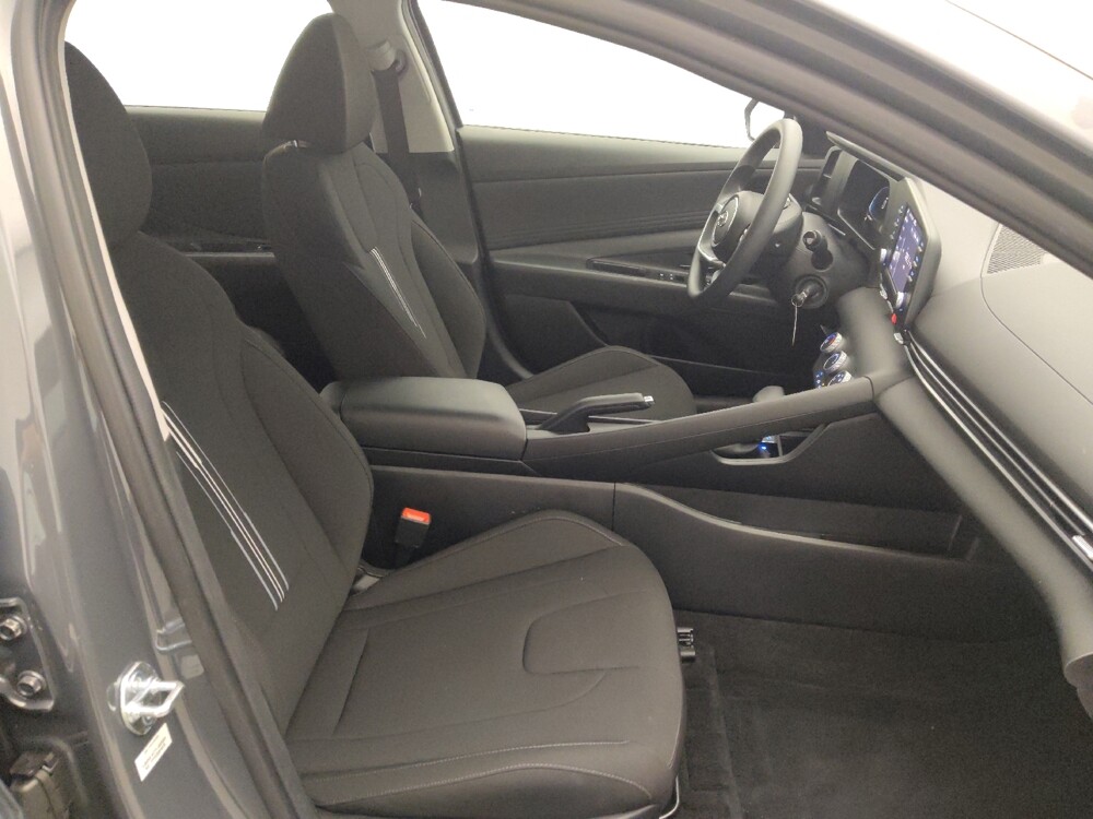 2025 Hyundai Elantra in Round Rock, TX 78664 - 18145032 21