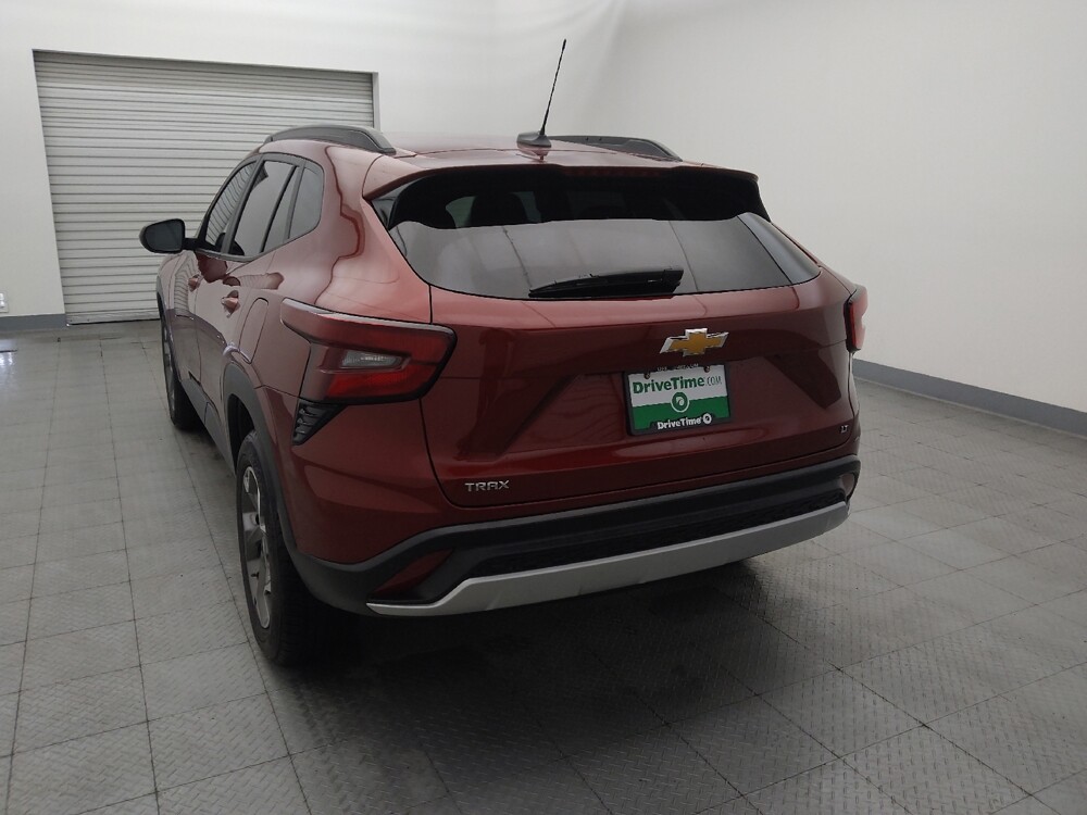 2024 Chevrolet Trax in Houston, TX 77060 - 18145033 6