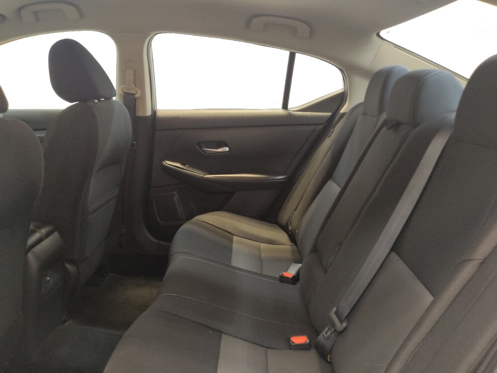 2021 Nissan Sentra in Cincinnati, OH 45255 - 18145035 18
