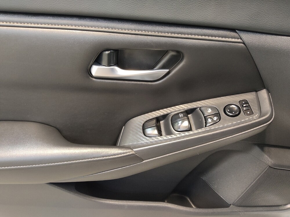 2021 Nissan Sentra in Cincinnati, OH 45255 - 18145035 27