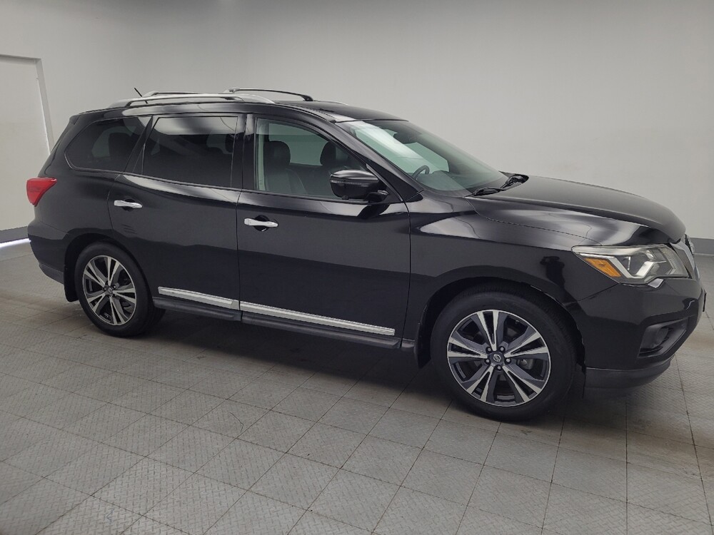 2017 Nissan Pathfinder in Antioch, TN 37013 - 18145036 11