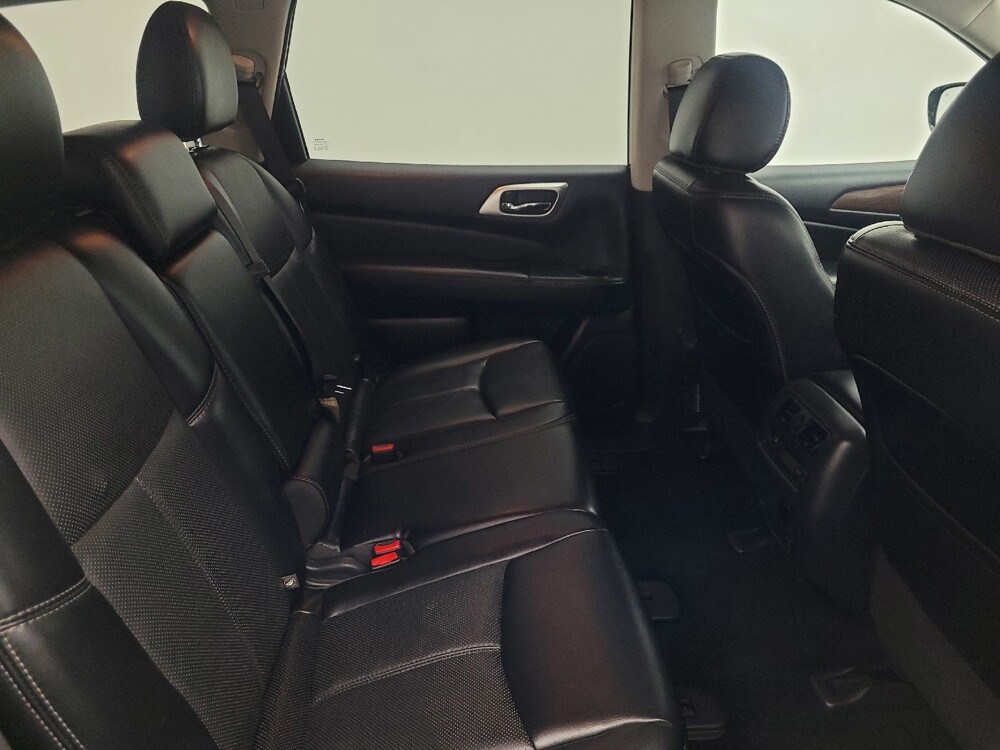 2017 Nissan Pathfinder in Antioch, TN 37013 - 18145036 19