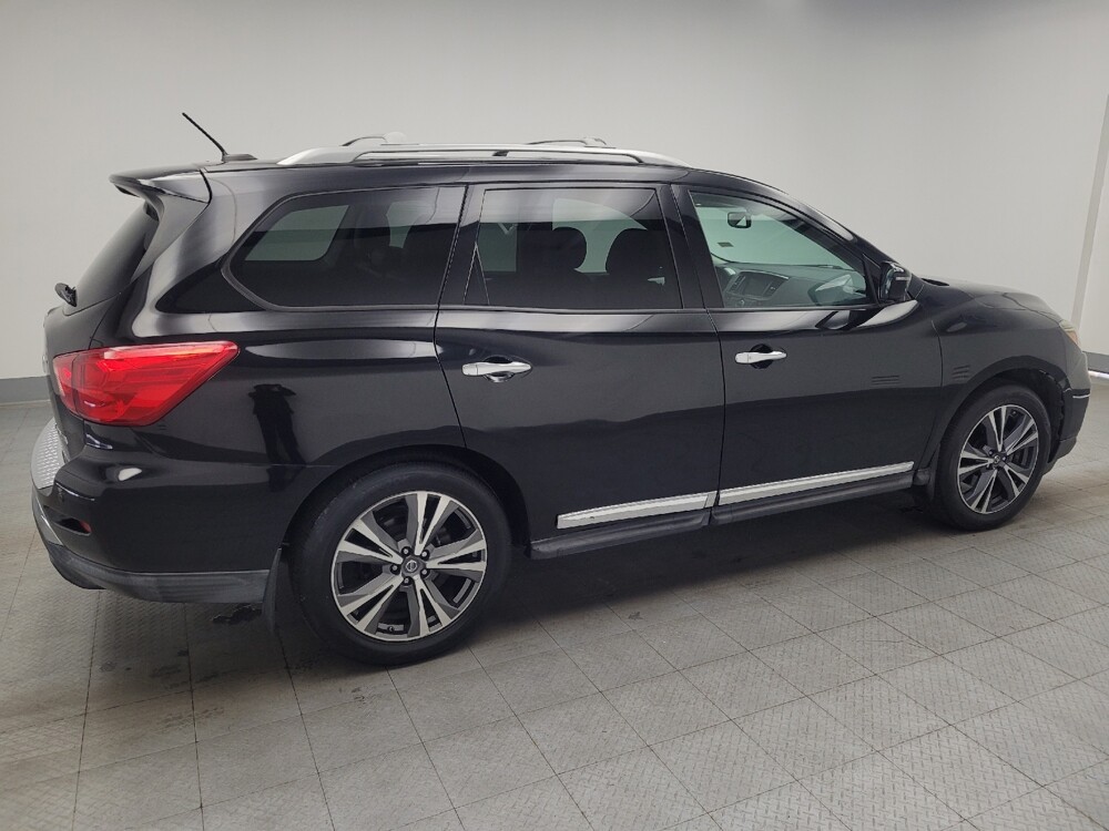 2017 Nissan Pathfinder in Antioch, TN 37013 - 18145036 10
