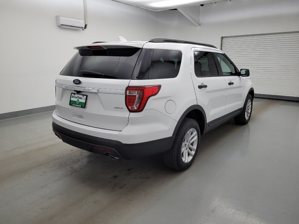 2017 Ford Explorer in Louisville, KY 40258 - 18145037 9