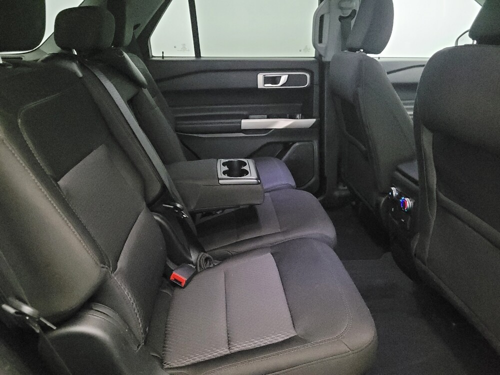 2022 Ford Explorer in Woodbridge, VA 22191 - 18145041 19