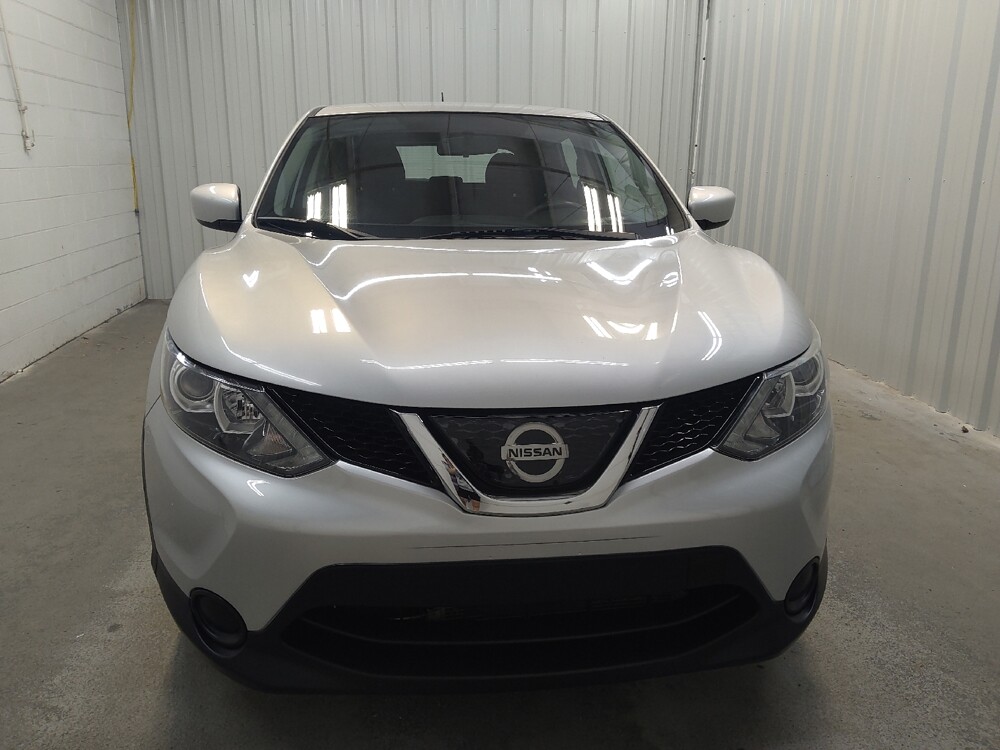 2019 Nissan Rogue Sport in Cincinnati, OH 45255 - 18145045 14
