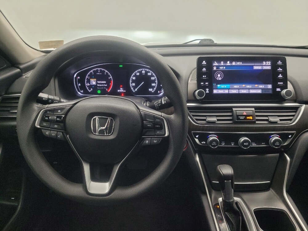 2018 Honda Accord in Indianapolis, IN 46222 - 18145047 22