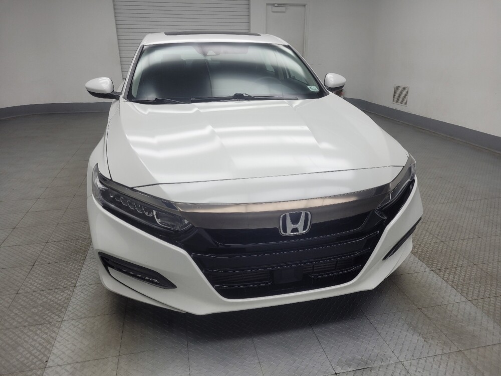 2018 Honda Accord in Indianapolis, IN 46222 - 18145047 14