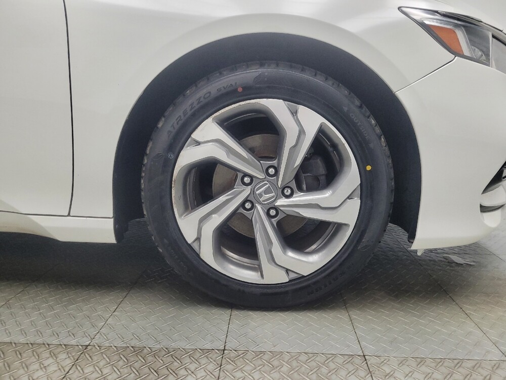 2018 Honda Accord in Indianapolis, IN 46222 - 18145047 31