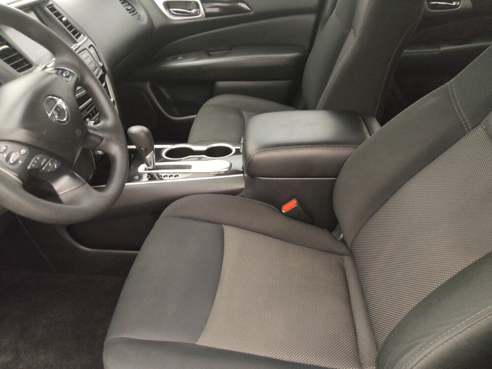 2019 Nissan Pathfinder in Baton Rouge, LA 70816 - 18145050 17