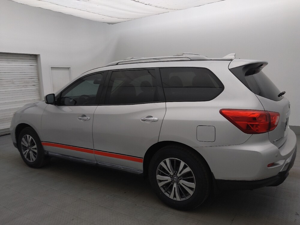 2019 Nissan Pathfinder in Baton Rouge, LA 70816 - 18145050 3