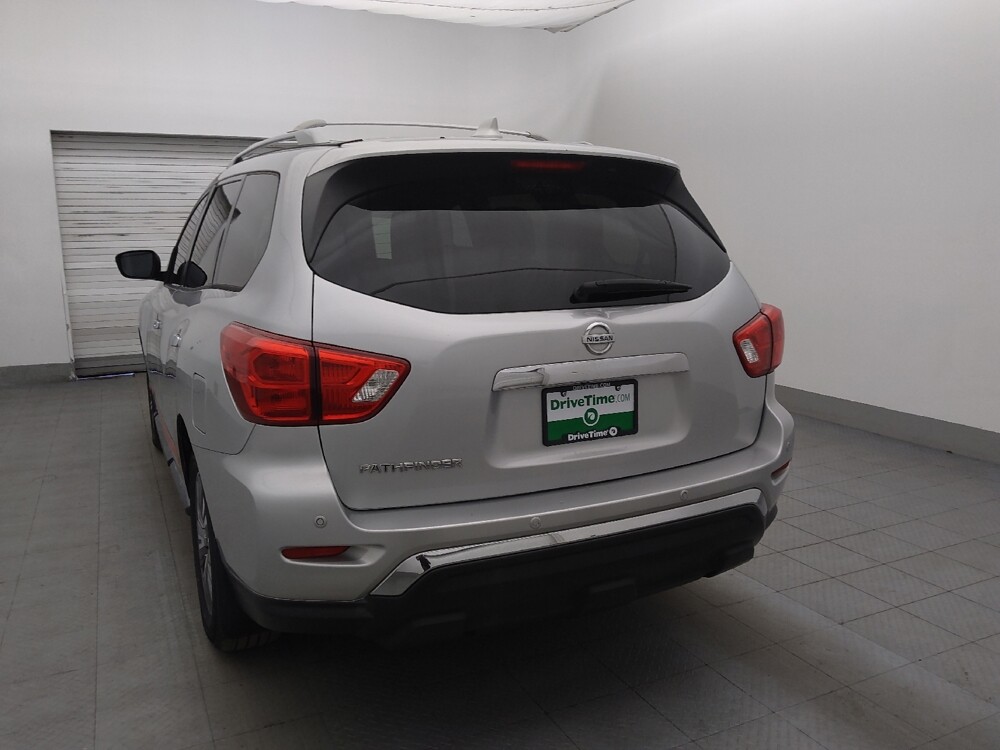 2019 Nissan Pathfinder in Baton Rouge, LA 70816 - 18145050 5