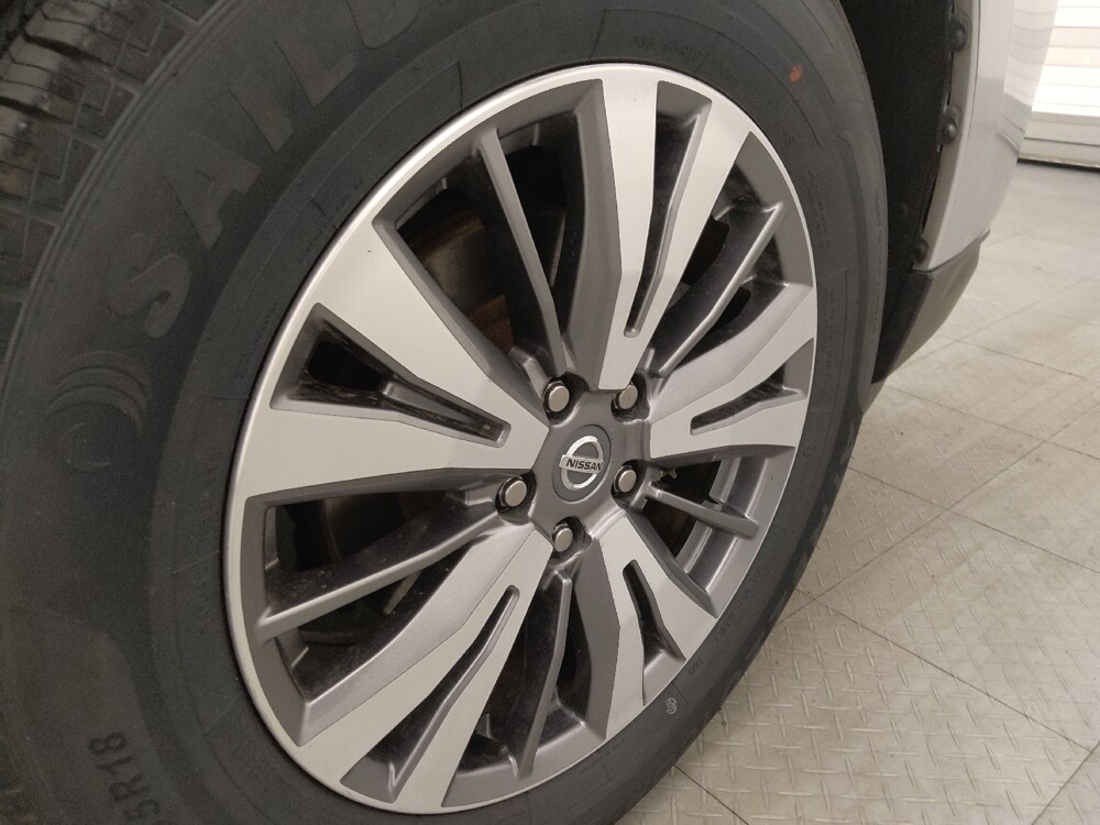 2019 Nissan Pathfinder in Baton Rouge, LA 70816 - 18145050 31