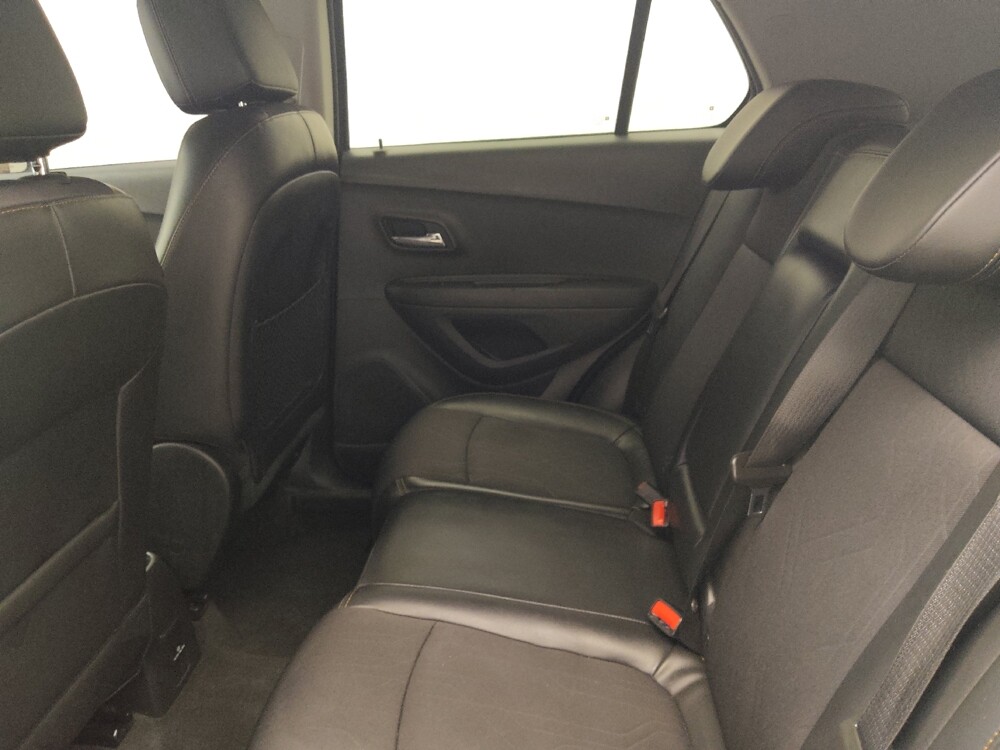 2019 Chevrolet Trax in Midlothian, IL 60445 - 18145053 18