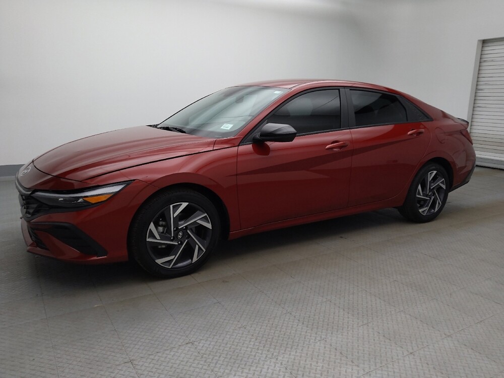 2025 Hyundai Elantra in Lakewood, CO 80215 - 18145057 2