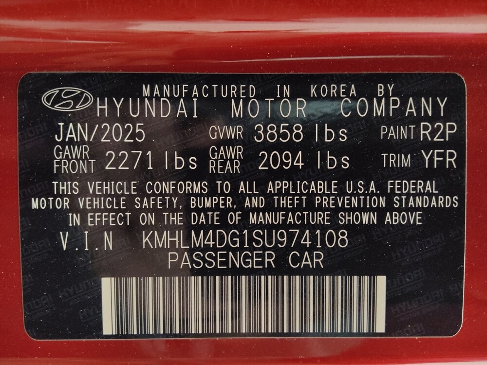 2025 Hyundai Elantra in Lakewood, CO 80215 - 18145057 33