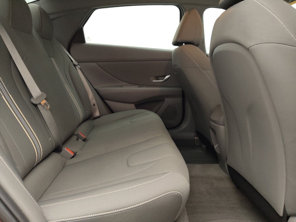 2025 Hyundai Elantra in Lakewood, CO 80215 - 18145057 19