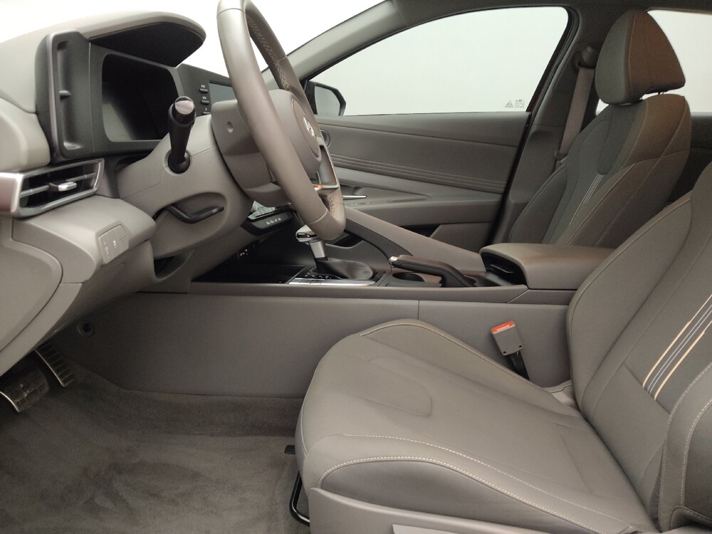 2025 Hyundai Elantra in Lakewood, CO 80215 - 18145057 17