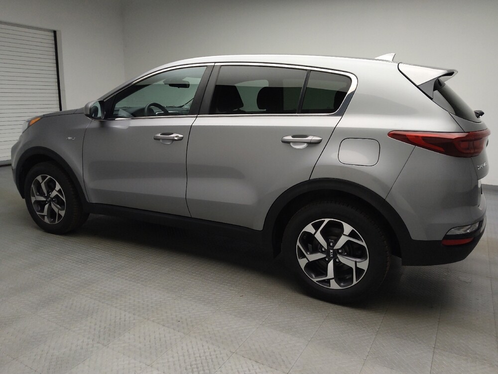 2020 Kia Sportage in Grand Rapids, MI 49508 - 18145068 3