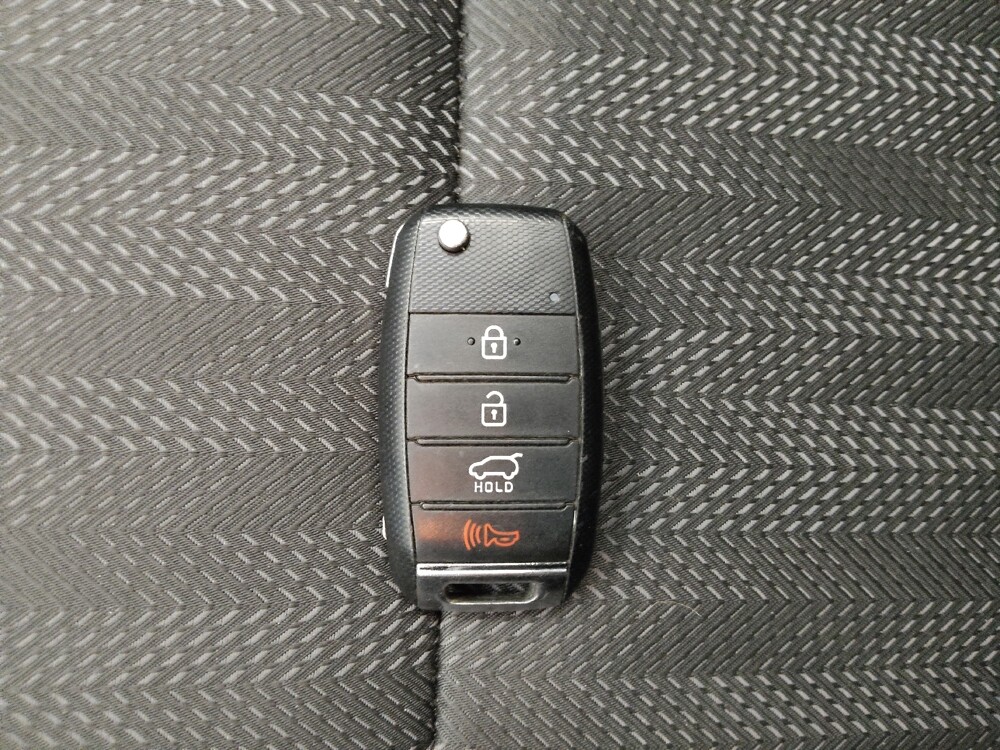 2020 Kia Sportage in Grand Rapids, MI 49508 - 18145068 32