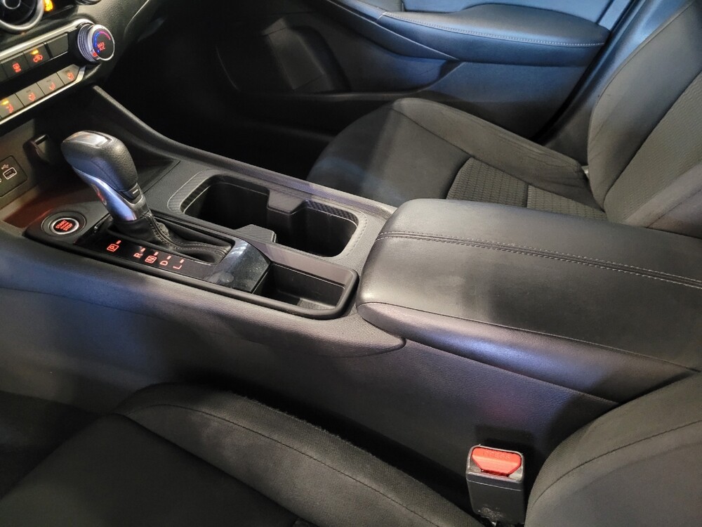 2021 Nissan Sentra in Orlando, FL 32808 - 18145069 26