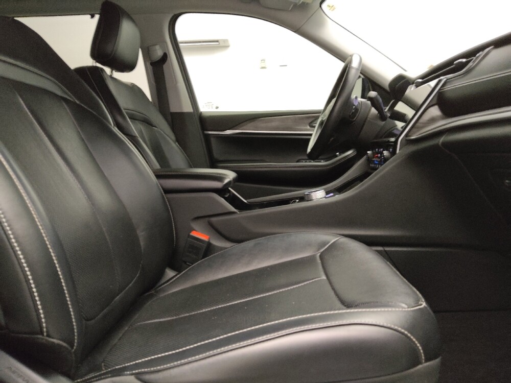2021 Jeep Grand Cherokee L in Plano, TX 75074 - 18145092 21