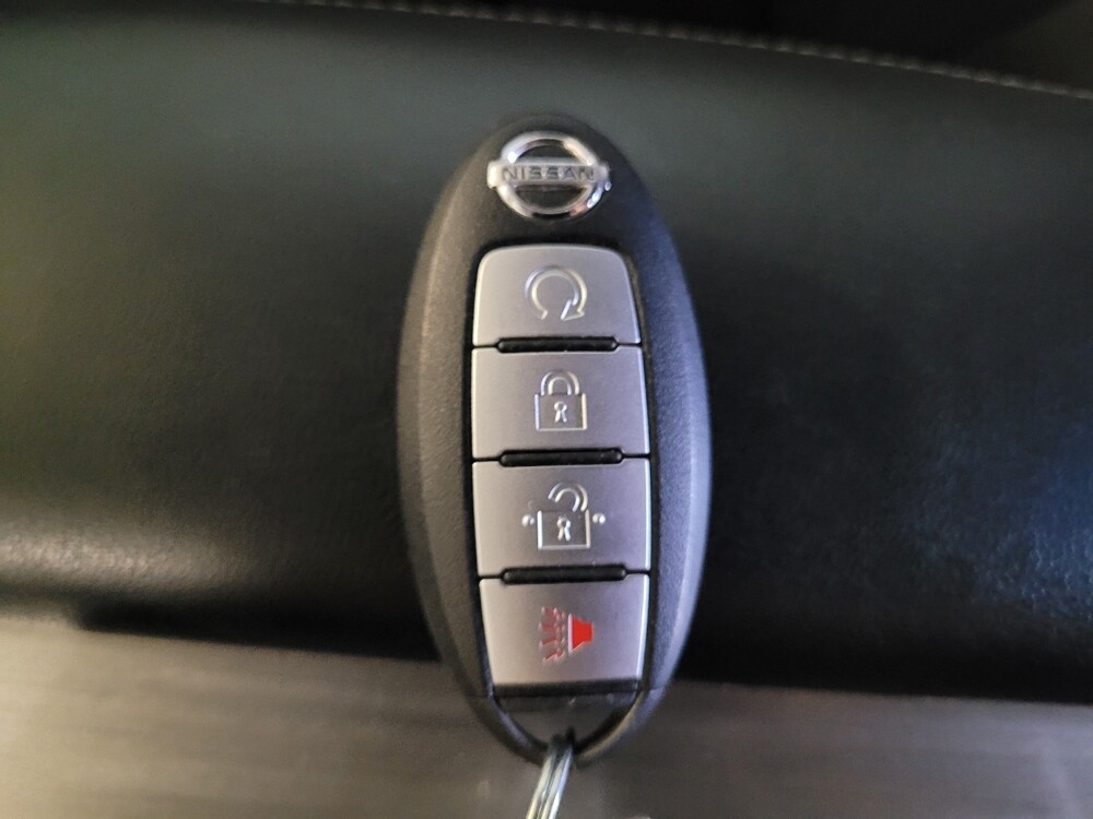 2017 Nissan Murano in Tampa, FL 33612 - 18145096 32