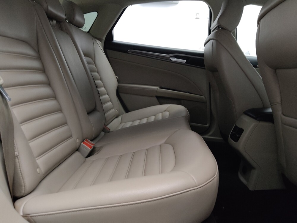 2020 Ford Fusion in Plano, TX 75074 - 18145097 19