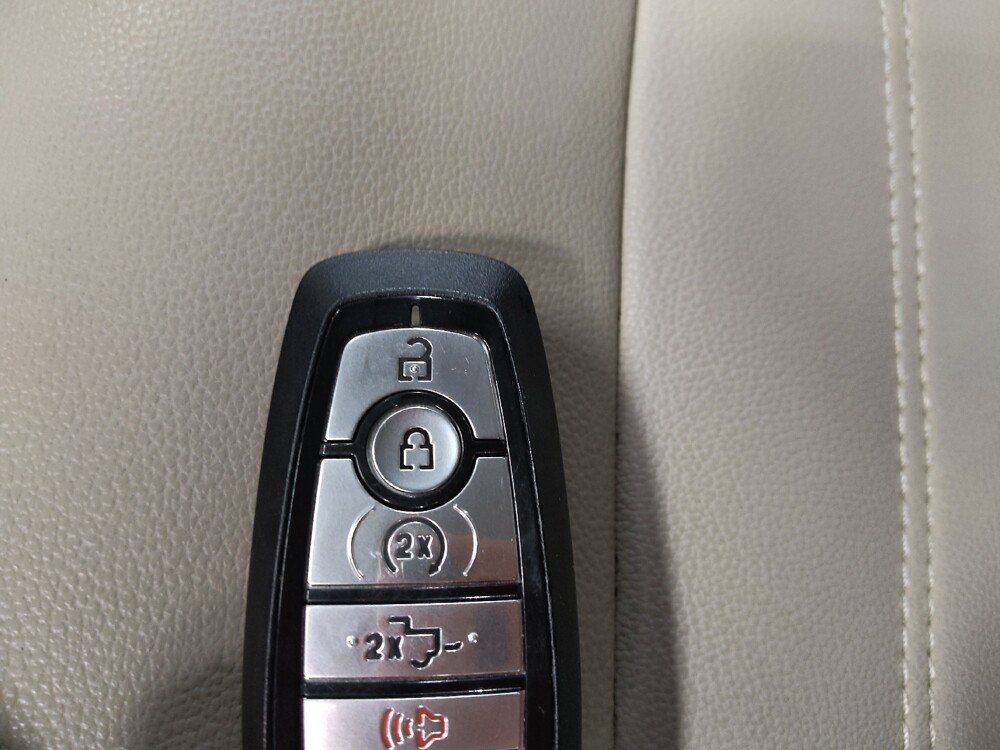 2020 Ford Fusion in Plano, TX 75074 - 18145097 32