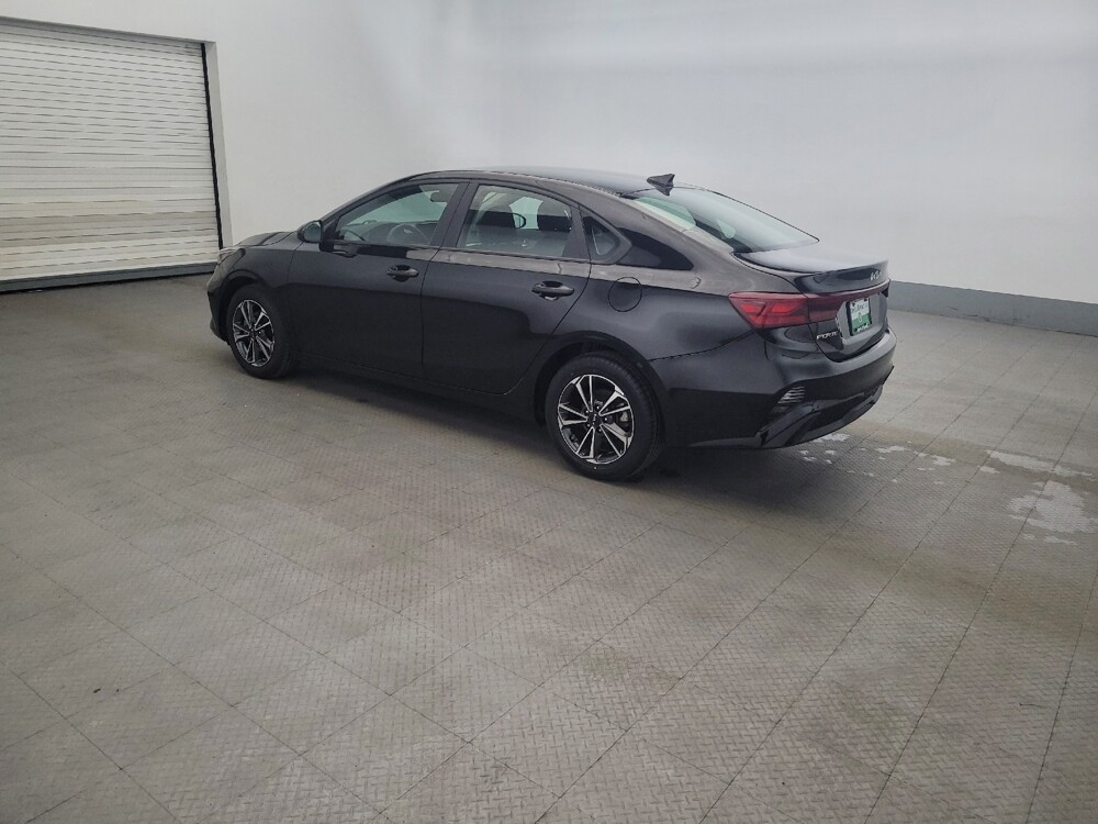 2024 Kia Forte in Williamstown, NJ 8094 - 18145107 3